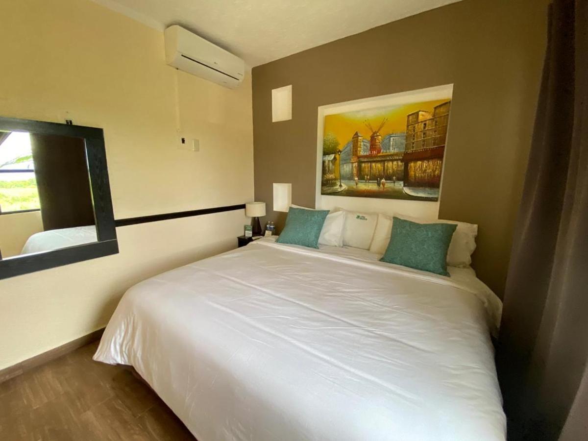 Hotel Villa Murano Пуерто Ариста Екстериор снимка