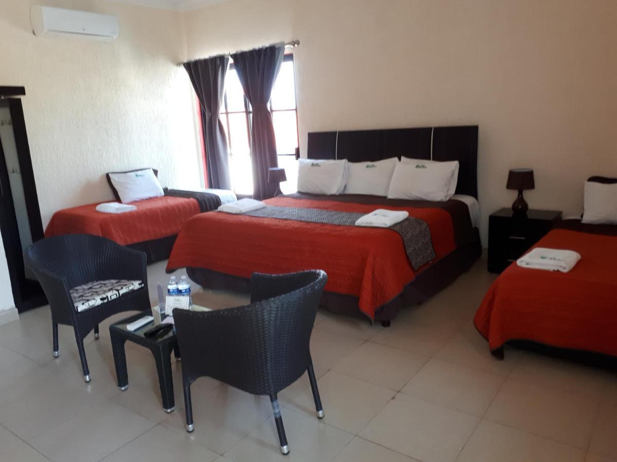 Hotel Villa Murano Пуерто Ариста Екстериор снимка