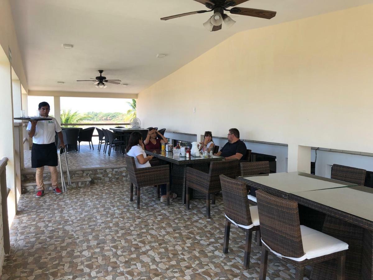 Hotel Villa Murano Пуерто Ариста Екстериор снимка
